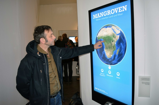 Exhibition on “Research International” in Bremen | Photo: ZMT