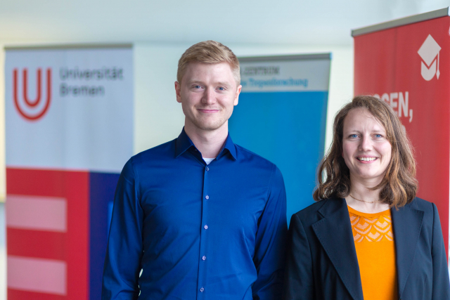 Die Gewinner des CAMPUS PREISES, Esther Thomsen und Alex Peer Intemann | Foto: Matej Meza, Universität Bremen
