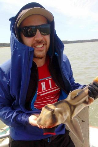 Juan Molina with a Port Jackson shark in Melbourne, Australia  | Photo: Licia Finotto