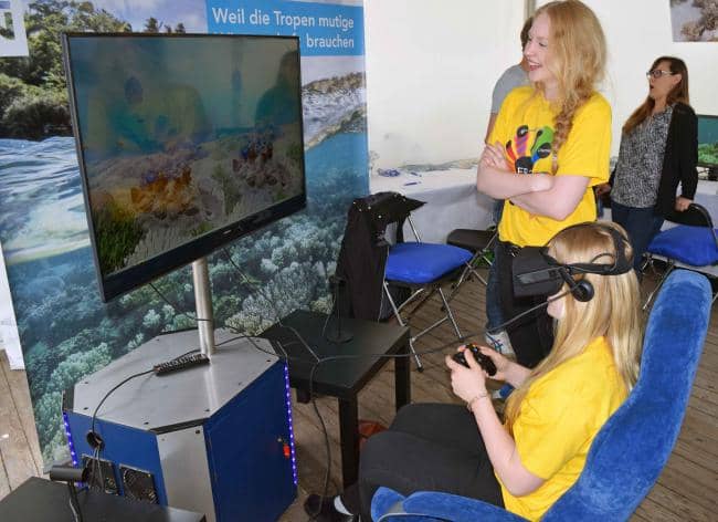 VR coral reef at ZMT's stand during Open Campus