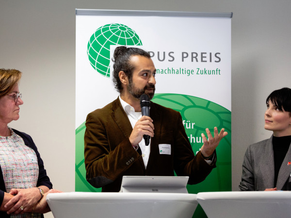 Campus  Preis 2019 Diskussion Politik N Pirooznia Campus  Preis 2019 Diskussion Politik N Pirooznia