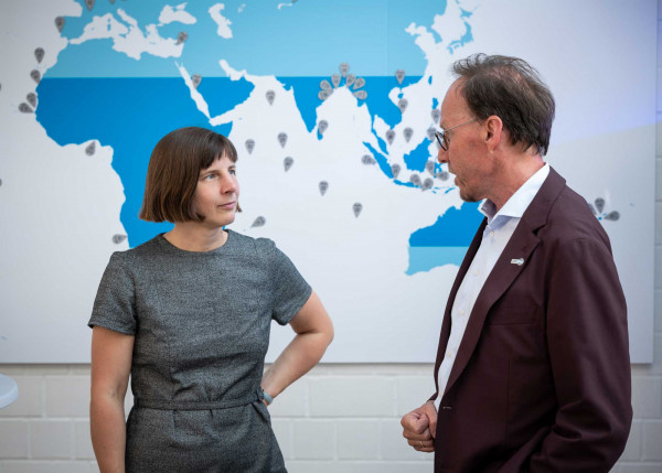 antrittsbesuch karonlina kumar ja meier zmt   web