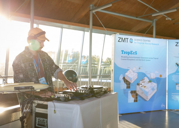 tropecs universum   tropecs universum