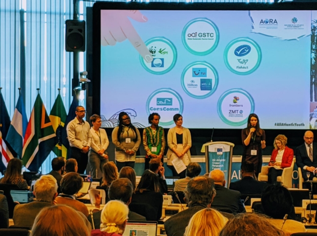 At the European Commission: Natalie Prinz presents campiagns as one of the All-Atlantic Youth Ambassadors | Photo: N. Dittert, ZMT